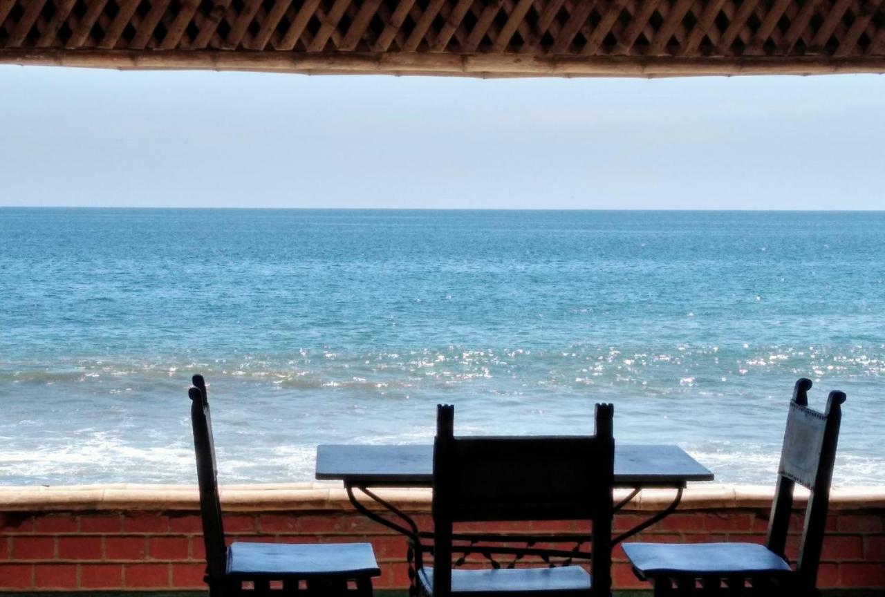 Punta Ballenas Mancora Lodge Esterno foto